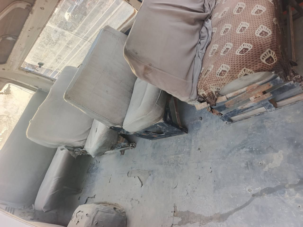 كيه مازده اللبيع مكينه وكير وكسن خير من الله
مكان واسط سعر ١٥ وبيه مجال
