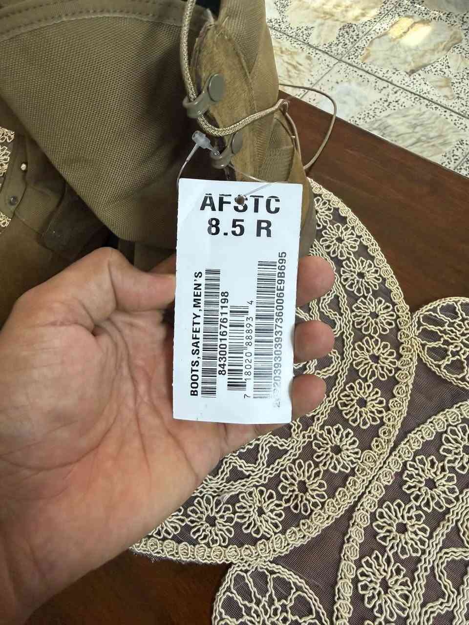 امريكي اصلي جديد لوك السعر150الف قفل
بغداد
***********
