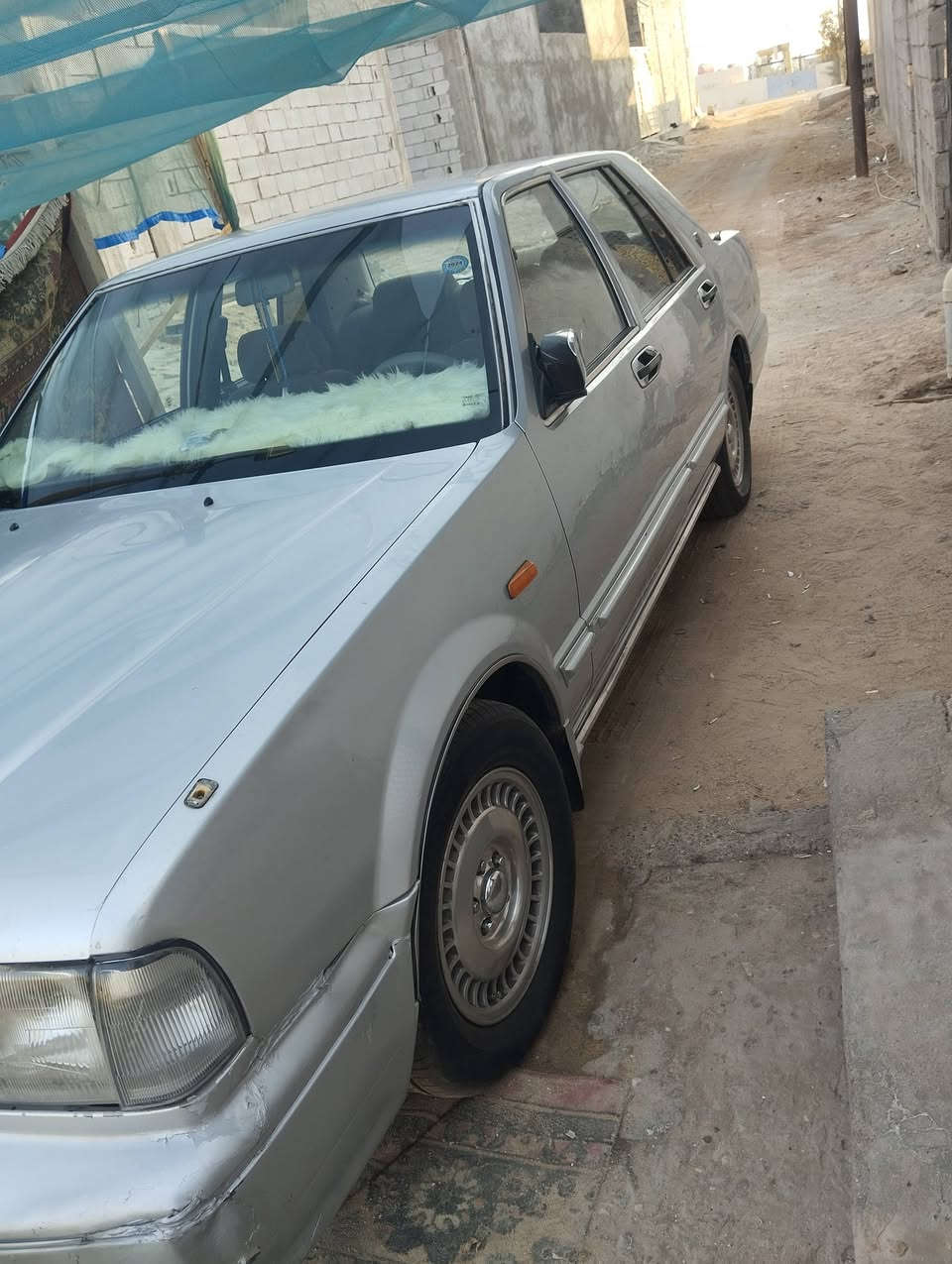 السلام عليكم نيسان سدرك موديل 2002رقم سليمانيه مكفوله غرامات راعيها البصره سياره عله الشركه بلاديه تبريد ويه سويج كير عادي محرك 6سلندر السعر 60بيه مجال قليل ***********
