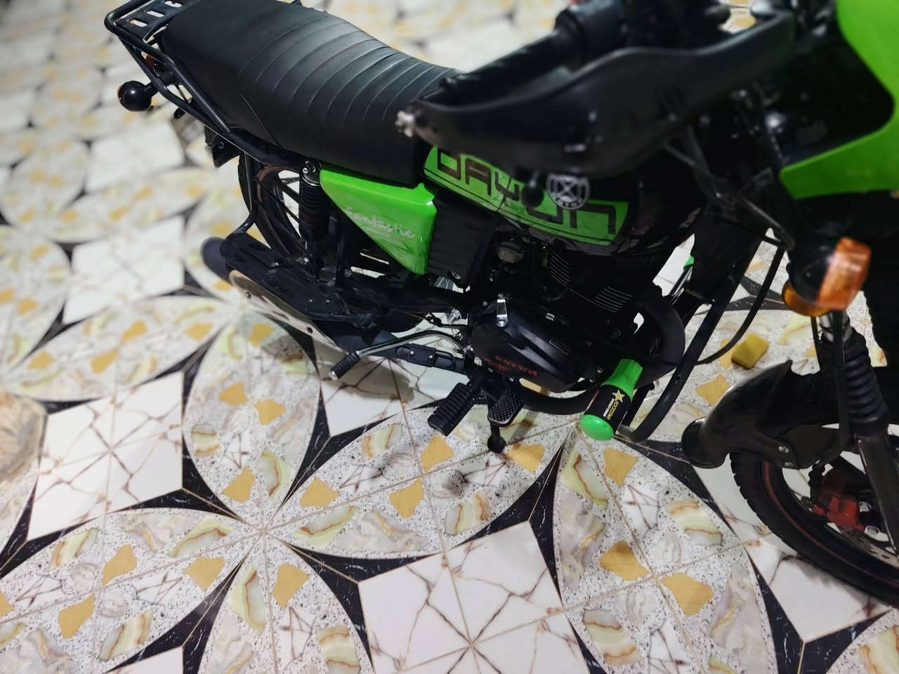 دايوان • دراجه