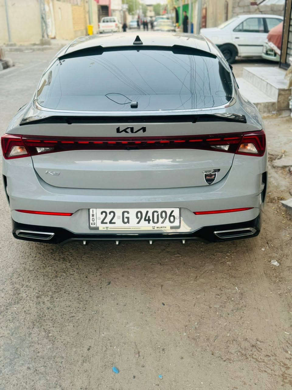 الــسـلام عـليكـم إخوان
___________________
نوع السـيـارة: K5 وارد امريكي

الـمـوديـل:2022
رقم: اربيل تحويل مباشر او وكالة بسم شركة
 
الـسـعـر:175$ وبيها قليل لطيبين

الضــرر: جاملغ امامي ايمن مبدل ومصبوغ وصور الحادث مرفقة بلمنشور شوف واقتنع واتصل 

مـكـيـنـة: 4سلندر 1600 تيربو مكينـة وكيـر  شرط الفحص كفالة

الـمـواصــفـات:GT Line 
رادرات _ نقطة عمياء_شاشة_كامرةخلفية_لايت زنون نهار_تخم سماعات فول دمام_ بنوراما_  كشنات جلد احمر بلاد فول الفول كلشي بيها 

السيارة: حرفيـة بدون نقص برغي من حدادية وتخم تاير جديد 
والسيارة بلادية وجديدة وجاهـزة 

مكان السيارة:البــصـرة الامن الداخلي
الاتصال:*********** 
_______________________
ملاحظة: اقرا المنـشـور قبل لا تتصل شراي تدلل مو شراي اتعبني تفاصيلها كلها ذاكرهن

كلشي موجود بسوق حسب النظافة ومشكول الذمـة اليكسر بحلال العالم فلوسك عندك وسيارتي عندي ماتعحبك اعـبـر المنشور
