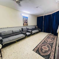 الله الهم صلي علأ محمد والي بيت محمد بيت طابقين نص مساحه 100متر 5في 20...