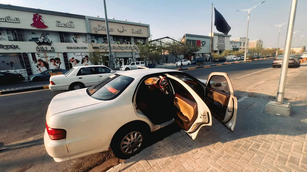 كرسته نفخ موديل 94 سياره مكفوله من الكصه او مكفوله من الوصوليات  تبريد فول  حداده فول تخم تايرات  ملاحضه سنويه منتهيه  سياره بسمي اصولي  مكفوله من الكصه والنقل جثه    محرك 2500  *********** رقم الهاتف.           العنوان بصره

