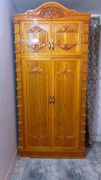 غرفه اخشاب • نضيفه • قابلة تفاوض