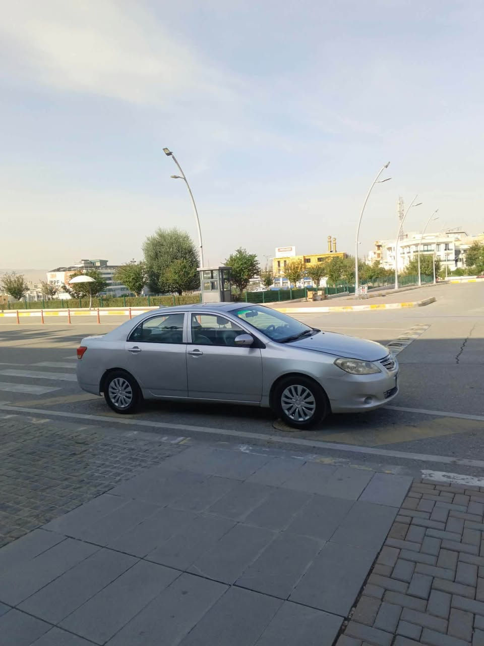 بي واي دي • ٢٠١٣ • تكييف