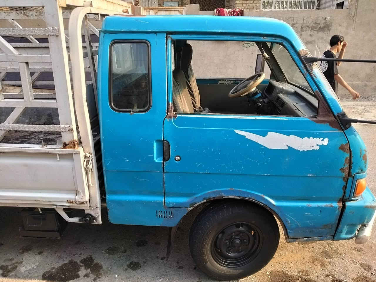 السلام عليكم كيا بنكو البيع موديل 96 تحويل ثاني يوم رقم بغداد مشروع وطني سنويه 30 سياره مكفوله مكينة حاويه كير اكسن باور مكفولات تخم تاير 6جنكال قماره بلاديه شاصي رقم شاصي مكفول سعر 45بيه مجال للطيبين العنوان بغداد العماري رقم الهاتف ***********
