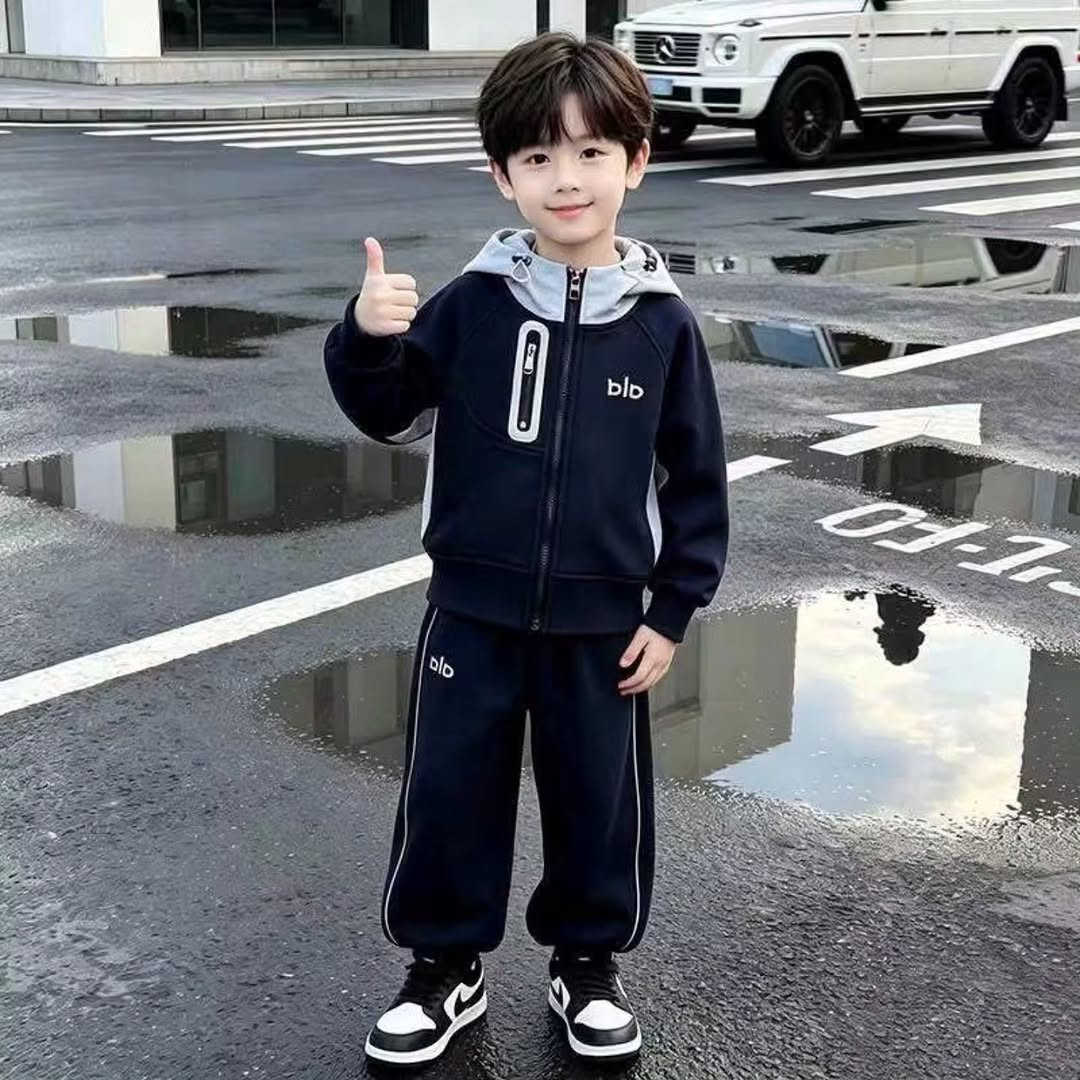 يبدي وياكم موسم بهاري داخل مجمع عالم باربي  سعر  9 💙🙂 
 
 
 .القياس/ من2 3  4،  5 6 7 8  سنه 🛑  منشاء 🇹🇷 
توفر داخل 👇
 مجمع. عالم باربي . 

👇 
عنوان الناصريه سوق شيوخ 

./ سوك مزكوف/. قرب سوك ذهب./ مقبيل علي نزار /. المكائن خياطه / . قرب. عبد علي. ركن 

يوجد توصيل 🚕👈👇
***********
*********** 
ام ياره ***********
رقم  واتساب فقط
 
رابط كروب وتساب👇 https://chat.whatsapp.com/GsFJPuaEGIw1RCqnBeVjqX?s=cl&p=a&ilr=0 

 
 
 
تنويه: ليس لدينا أي فرع آخر 🚫
للحجز والتواصل:
 • مراسلة الصفحة
 • أو على رقم الواتساب 

يوجد توصيل  محافظات العراق 🛵⁩
