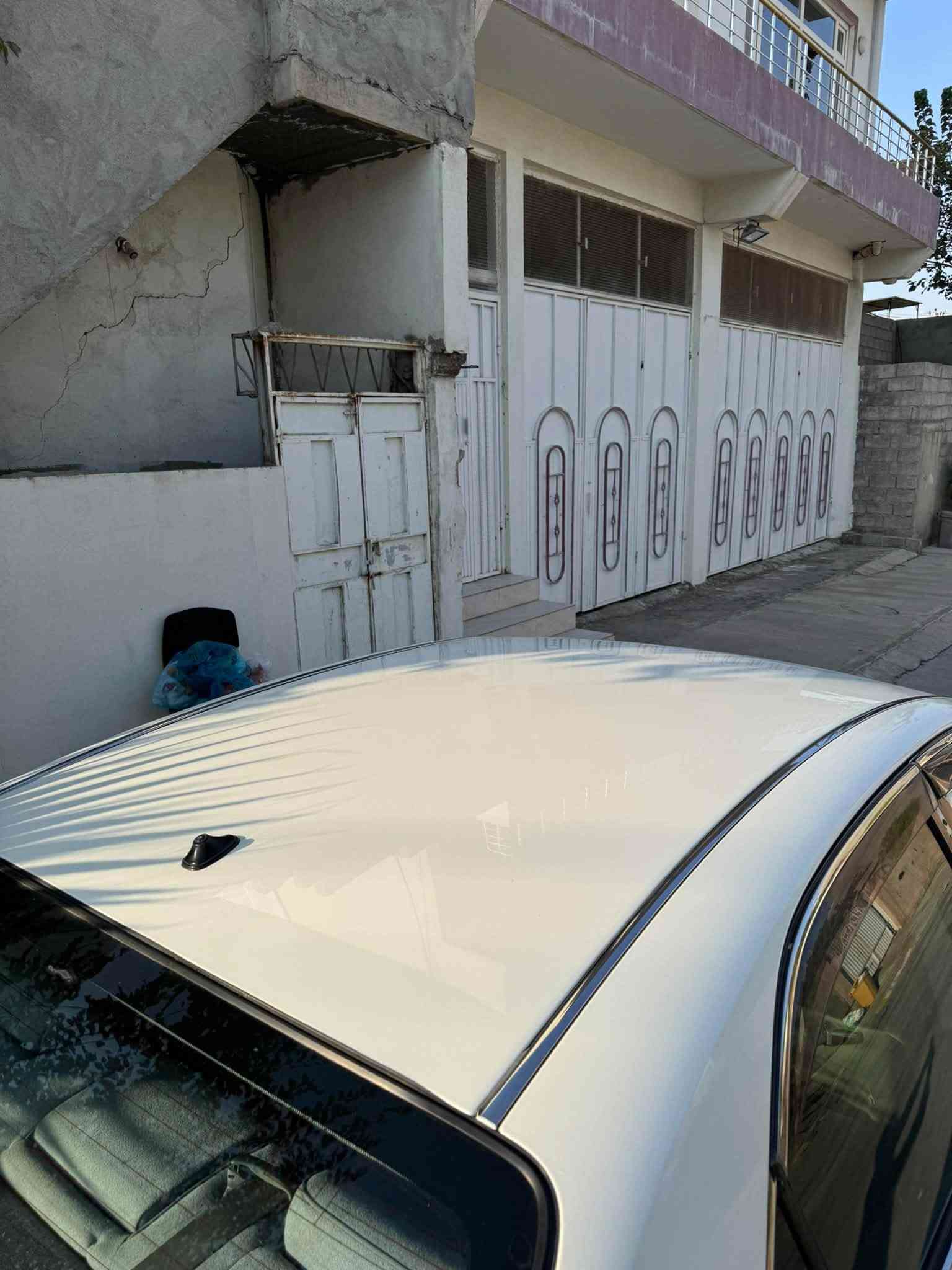 شاهینە بڕاوە بڕاوە 2005
ناوڕەساسی 
4  تایەو ویلی  لۆکی لەژیرایە
دودگمە 
کەڤەر گۆڕاو شەنسی کۆسەرەبەشەرتی هەموشتی 
گیڕومەکینە  82 بی دوکەڵ  بەشەرتی  سەد ڤیتەر 
کامل مەسروڤ کراوە سەیارەی ماڵانە 
جامی دواوپیش هەڵگیراوە  تابرید بەشەرت بریک بەسراوە 
کۆدی هەیەو بارکۆدیشی وەرگرتووە  
سەیارەکە هی ماڵانە تیرمەسروڤە لۆک لۆک
ڕۆنی مەکینەی تازەگۆڕاوە هایدرۆلیکی گیڕی گۆڕاوە 
ئەگەرموشتەری نیت سەرمان مەئیشینە [لەگەڵ ڕیزم ] 
***********ڤایبەرو واتس ئەپی لەسەرە  سەعری  48  گەڵاومەعمەلەیە برایانە   ئەدمینی  گوڵ

