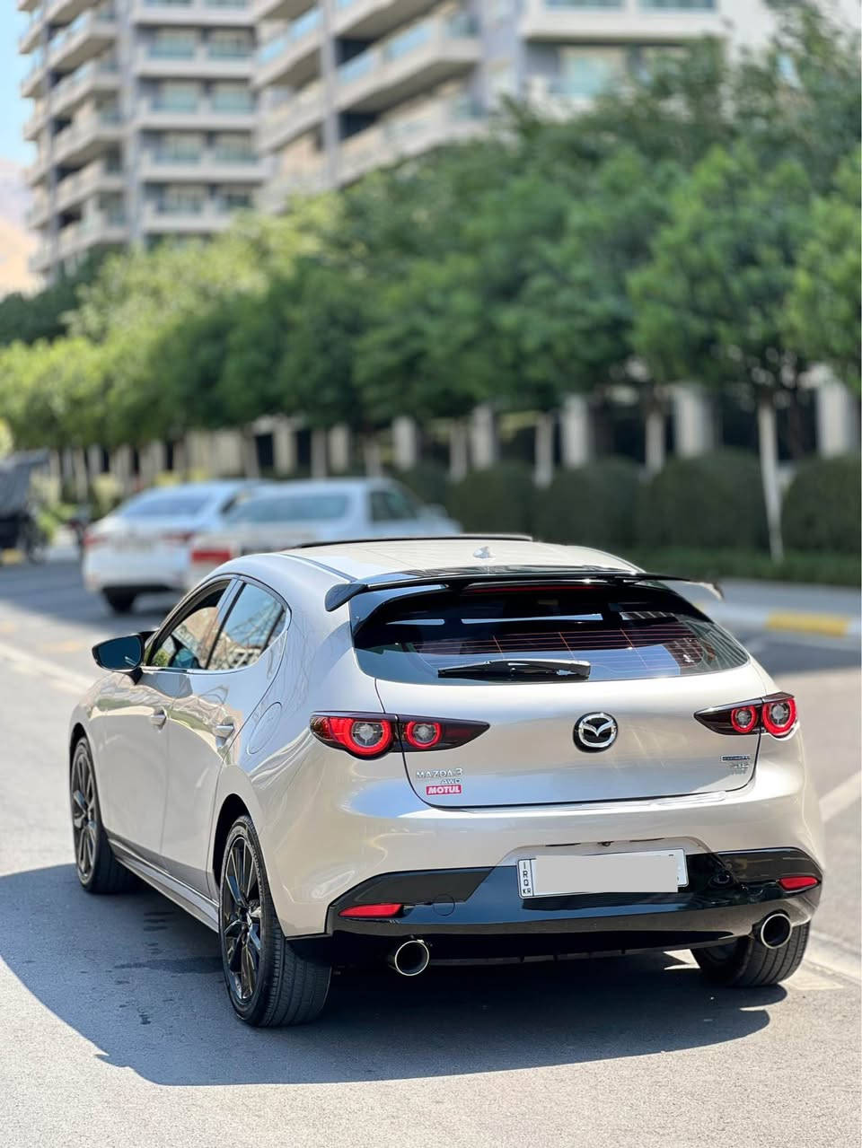 Mazda 3 2023 Premium Plus 2.5 Turbo AWD 152$ 
مازدا ٣ ٢٠٢٣ قەپات مواسەفات و ڕەنگی پلاتینیۆم 
مەکینە 2.5 تۆڕبۆ و دەبڵ ئەکسل ٤٧ هەزار کم ڕۆیشتووە کامل سێرڤس کراوە 
شووتە و داونپایپ و کامل صاڵۆنصای مارکەی CorkSport (CS) ئەمەریکی لەسەرە نرخی سەرو ١٥٠٠$  
لایت ئەڵقە و بەگلایت ٤ ئەڵقە 
مواسەفات (سڵاید-داتاشۆ-کوشن جلد و هیتەر و کوشن خەزن- سوکان هیتەر - ١٢ مکەبەرەی Bose - ڕادار و خەتی جادە -دوگمەی سپۆڕت و پادڵ شەفت- apple Carplay)
جوانکاری (ئاوێنە باتمان و باڵی سپۆرت - گاعی قاڵب) 
٢ پارچەی بۆیاخە بێ ناوگرتن کامل سێتی ڕادێتەری بیلادی 
گێڕ و مەکینەی بەشەرت نەکراوەتەوە بێ مەسرەفە 
تەحویل و وەکالەت بەشەرت سەنەوی تا کۆتای ٢٠٣٠ تازەیە 
نرخ: ١٥٢$ و کەمێک معامەلە 
سەیارەی مەعرەز نیە 
سلێمانی ناوشار *********** السليمانية, العراق
