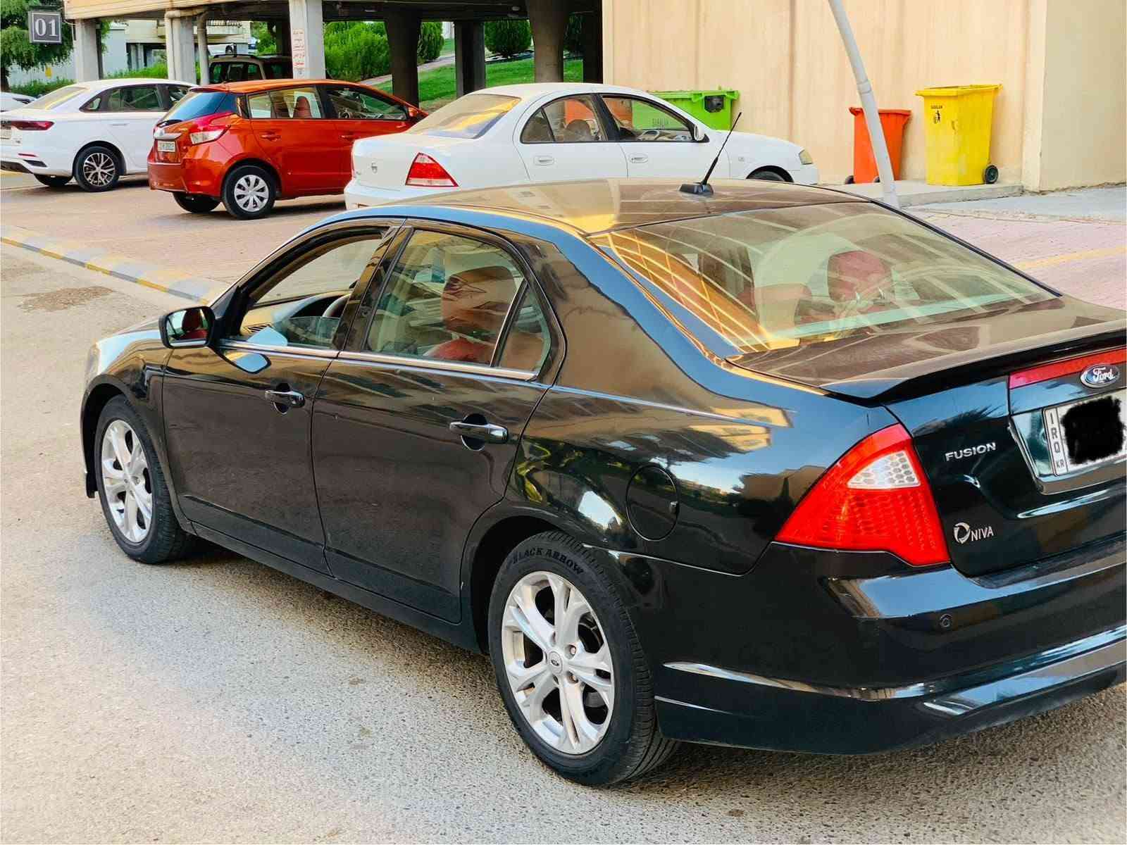 فۆرد فیوژن ٢٠١٢ مەکینە ٢.٥ 
Ford fusion 2012 Niva 
سفری شەریکەی نیڤا 
دوو سویچی بیلادی 

مواسەفات
ویلکەپ
بلوتوز
جام کارەبا
کوشن کارەبا
سوکان ڤۆلیوم
تحدید سورعە 
حاسە

یەک دەرگای بۆیاخە  سەیارەکە
گێر و مەکینە و تەبرید بەشرت
چوار تایەی تازەی لە ژێرایە 
سەنەوی تازەیە
موشتەری بویت لەخزمەتام 
*********** السليمانية, العراق
