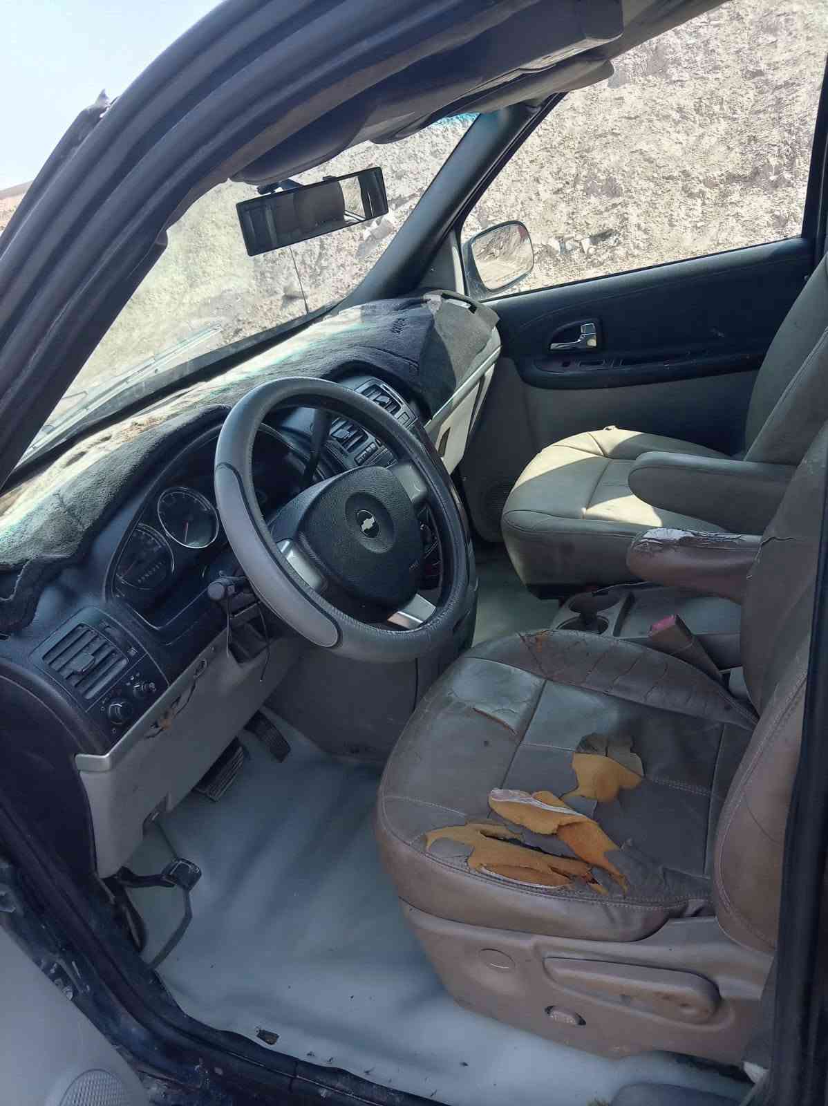 السلام عليكم هالندر موديل ٢٠٠٥ مكينه ٤ سلندر مكينه وكير لاتنقص لاتبخر حداديه خير من الله كهربائيات كله شغاله سياره ناعمه ترايهه ناعم رقم صدامي مميز كربلاء تأخذ مصبوغه حزام جماليه تحويل مباشر بيع او مراوس حسب القناعه السعر ٥٢ وبي مجال  *********** مكاني كوت مركز مدينه
