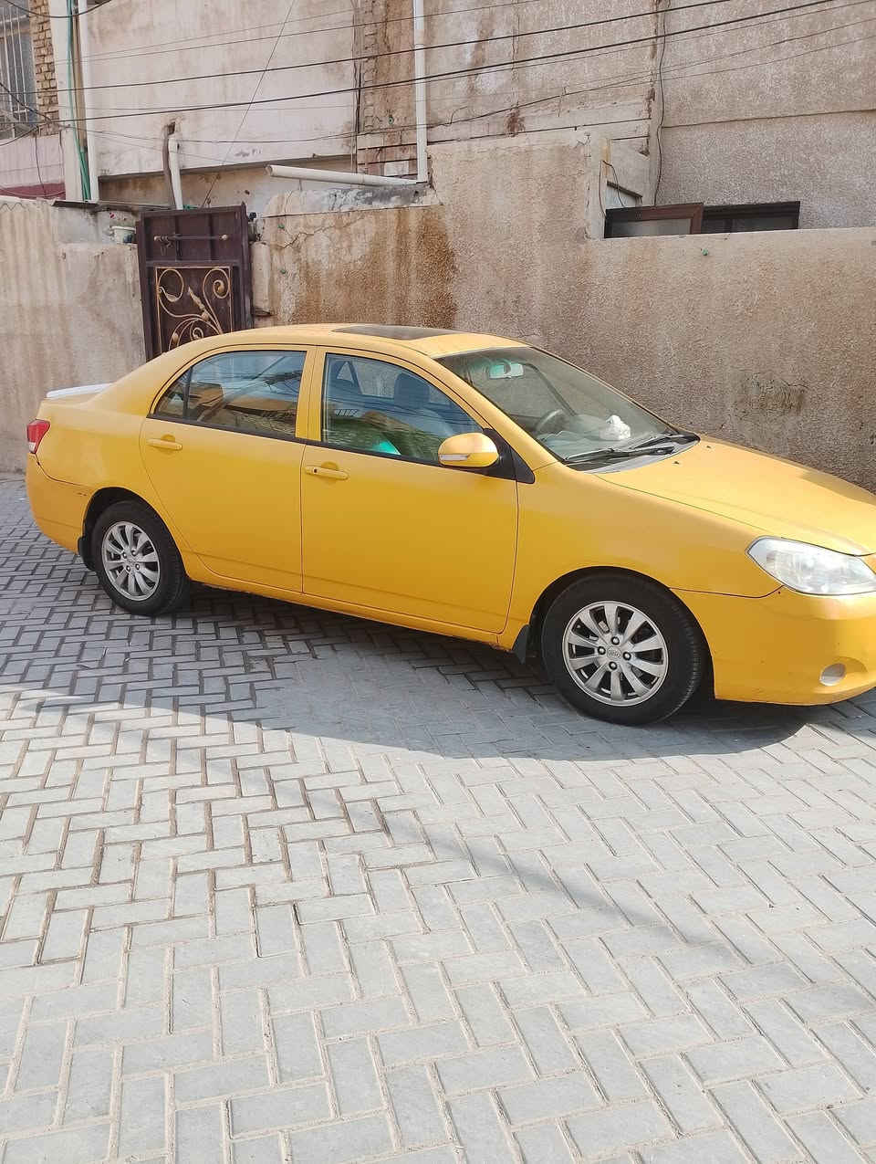 اوتماتيك • ٢٠١٦ • تبديل بابين