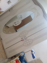 غرفة نوم • ٩ قطع • مستعمل ٩ أشهر