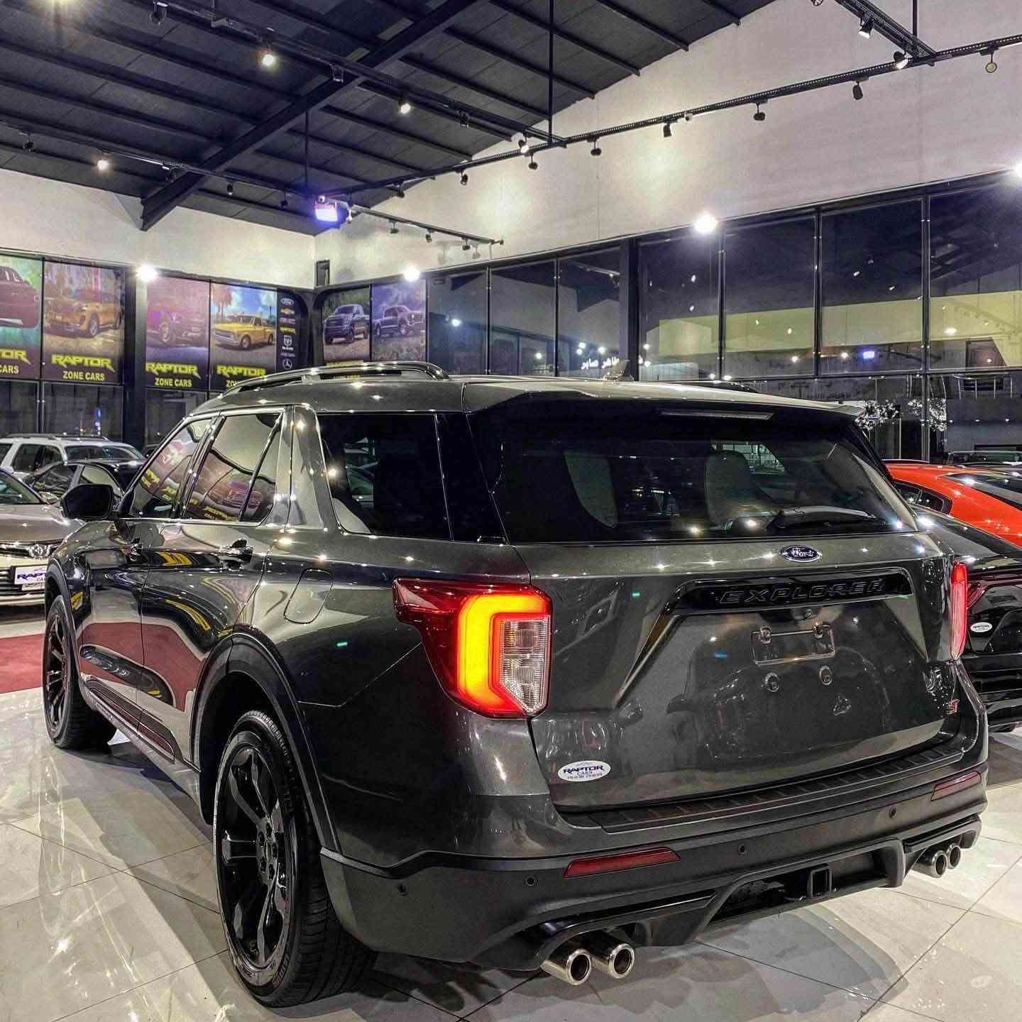 𝐅𝐎𝐑𝐃 𝐄𝐗𝐏𝐋𝐎𝐑𝐄𝐑 (𝐒𝐓) 𝐕𝟔 🔥🔥( 2020)🚀🚀
فورد اكسبلور 🔥ST 🔥V6 🚀2020🚀

السعر:  235 $ مجال بسيط

اللون : نفتى

عداد المسافة :38 ميل

1fm5k8gc8lga36945رقم شانصى 

حجم محرك : 3.0L V6 Tuin-Turbo 

(🐎400.Horsepower)

 

ملاحظة السيارة ✅ فقد جملغ صبغ مكفول كفالة عامة ✅

مواصفات : 𝐒𝐓

فــــول فــــول مــــواصفــــات 1/1

فتحة سقف بانورما

دةبل اكسل 𝟒𝐖𝐃

كیــــج الكــــترونــــي

‏‎ابــــواب بصمة

‏‎بصمة تشــــغــــيل 

تشغيل عن بعد (𝐑𝐄𝐌𝐎𝐓𝐄 𝐒𝐓𝐀𝐑𝐓)

مرية شفط كهربائي 

سندوق شفط كهربائي 

‏‎شــــاشــــة كبير لـــمس

كــــاميـــرا °360 

كــــاميـــرا امامي

كــــاميـــرا جانبي

كــــاميـــرا خلفي

هاند بريك بصمة

اوتو هولد : 𝐀𝐔𝐓𝐎 𝐇𝐎𝐋𝐃

اوتو ستارات : 𝐀𝐔𝐓𝐎 𝐒𝐓𝐀𝐑𝐃

اوتو ستارات : 𝐀𝐔𝐓𝐎 𝐒𝐓𝐎𝐏

رادار  °360 

رادار امامي (تحديد مسار)

‏‎رادار جانبي (نقاط عمياء)

‏‎رادار خلفي (التحذير من الاصطدام)

حساسات  °360 

‏‎حساسات امامي

‏‎حساسات جانبي 

حساسات خلفي

نظام : 𝐄𝐂𝐎

نظام : 𝐍𝐎𝐑𝐌𝐀𝐋

نظام : 𝐒𝐏𝐎𝐑𝐓

نظام : 𝐓𝐎𝐖/𝐇𝐀𝐔𝐋

نظام : 𝐒𝐋𝐈𝐏𝐏𝐄𝐑𝐘

مانع انزلاق+𝐀𝐁𝐒

كشنات _𝐕𝐢𝐩

كشنات مساج

كشنات جلد

كشنات كهربائي

كشنات خزن

كشنات تبريد

كشنات تدفئة

استيرن تدفئة

شفتات استيرن

استيرن كهربائي 

استيرن خزن

تبريد لمس

تبريد مركزي

لايتات 𝐋𝐄𝐃 ليد وعدسة زينون بيلادي

بلوجكترات 𝐋𝐄𝐃 ليد زينون بيلادي

بكلايتات 𝐋𝐄𝐃 ليد بيلادي

ويل كروم 

بعد هواي مواصفات …

تفاصيل اكثر الاتصال علی ارقام التاليه

WhatsApp-Viber

☎️***********

☎️***********

‏‎عنوان📍اربيل 

🚀🚀 فۆرد ئێکسپلۆرەر ST مۆدێل 2020🔥🔥

(Ford Explorer ST 2020 🚀)

​سەیارەیەکی ناوازە و بێ وێنە بۆ فرۆشتن 💥✨

1fm5k8gc8lga36945

​🔹 تایبەتمەندییە سەرەکییەکان:

🚀 مۆدێل: 2020

🐎 بزوێنەر: 3.0L V6 Twin-Turbo بە هێزی 400 ئەسپ بەتین

⚙️ سیستەمی جووڵە: دەبڵ ئەکسل (4WD / AWD)

🛣️ ڕۆیشتوو: تەنها 

📍 تابلۆ: هةولير

​🔹 دۆخی لاشە و مەکینە:

✅ تەنها یەک چەمەلەغی بوياغة

🛡️ ئێرباگى سوكانى بە باشترین شێوە و بێ کێشە دانراوەتەوە

💯 گێڕ، مەکینە، ئەکسل و هەموو بەشە میکانیکییەکانی بە شەرتە و هیچ مەسرووفێکی تێدا نییە

​🔹 مواسەفات و دیزاینی ناوەوە:

🔥بسمة و شغال و بانوراما و كشن vip جلدو شاشة ايبادو دبل اكسل 4x4

👑 کوشینەکانی جلد VIP بە لۆگۆی تایبەتی ST

⚡ کوشینەکان کارەبایی، ساردکەر، گەرمکەر و خەزن (میمۆری)

💺 کوشینەکانی ڕیزی سێیەم تەواو کارەبایی بە دوگمە

🔥 سوکانی کارەبایی بە میمۆری، هیتەر و شفتات

🌈 ڕۆشنایی ناوەوەی 7 ڕەنگ (Ambient Lighting)

🖥️ کەیجی دیجیتاڵی تەواو شاشە

🎵 سیستەمی دەنگی بەناوبانگی پڕۆفشناڵ Bang & Olufsen 🔊

❄️ تبريد لەمس و تبريد مەرکەزی تەواو سەربەخۆ

​🔹 تەکنەلۆژیا و سەلامەتی:

📹 کامێرای 360 پلە (پێشەوە، دواوە و تەنیشتەکان بە ڕوونی بەرز)

🚨 ڕاداری پێشەوە (دیاریکردنی مسار و خۆپاراستن لە پێکدادان)

⚠️ ڕاداری تەنیشت و خاڵی کوێر (Blind Spot)

📡 ڕاداری دواوە و هەستەوەری (حەساس)ی پێشەوە، دواوە و تەنیشتەکان

🏎️ 7 مۆدی جیاوازی لێخوڕین بۆ هەموو جۆرە ڕێگایەک

🛑 سیستەمی Auto Hold و هاندبرێکی بەسمە

🔋 سیستەمی Auto Start / Stop بۆ کەمکردنەوەی بەکارهێنانی بەنزین

📱 بارگاوییکەرەوەی مۆبایلی بێوایەر (Wireless Charger)

🔑 بەسمەی دەرگاکان و کارپێکردن لە دوورەوە (Remote Start)

​🔹 تایبەتمەندییەکانی دەرەوە:

🚪 سندووقی دواوە کارەبایی شەفەت

✨ ئاوێنەی کارەبایی شەفەت بە دەرکەوتنی لۆگۆی ڕووناککەرەوەی ST

💡 لایت، پڕۆجێکتەر و باکگڵایتی تەواو LED و زینۆنی بیلادی

🛞 ویلی سپۆرتی قەبارە 21 ئینج بە تایەی دەنلۆپ (275/45R21 Dunlop)
