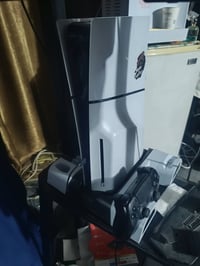 بلي فايف سليم • موديل ٢٠٢٥ • مع ستاند وشواحن
