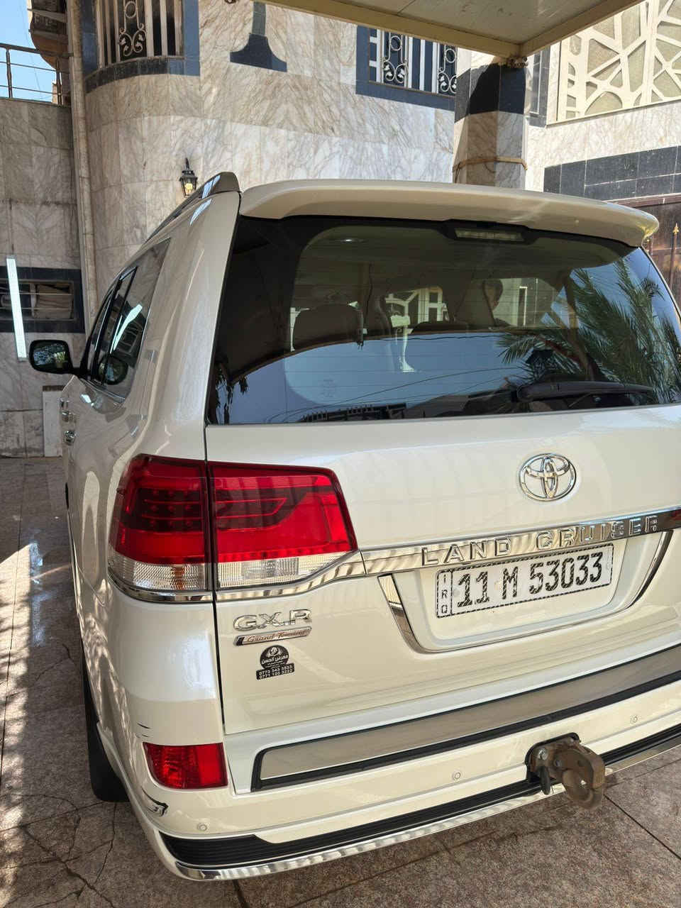 السلام عليكم
محرك  4000 v6
لاندكروز فطيم
ماشيه 70 الف 

كشنات جلد 
بصمات (عدد 2)بلادي 
كامره خلفيه
كراسي كهرباء 
كشن سائق 3دكم 
دخول ذكي 5 بصمات

فتحه سقف
حساسات امامي خلفي
مري شفط 
زراك لايت 
شاشه جبيره
بيهة شخوط هلال جاملغ والباب الخلفي جوة اليدة
رقم بغداد الجديد
***********
***********
