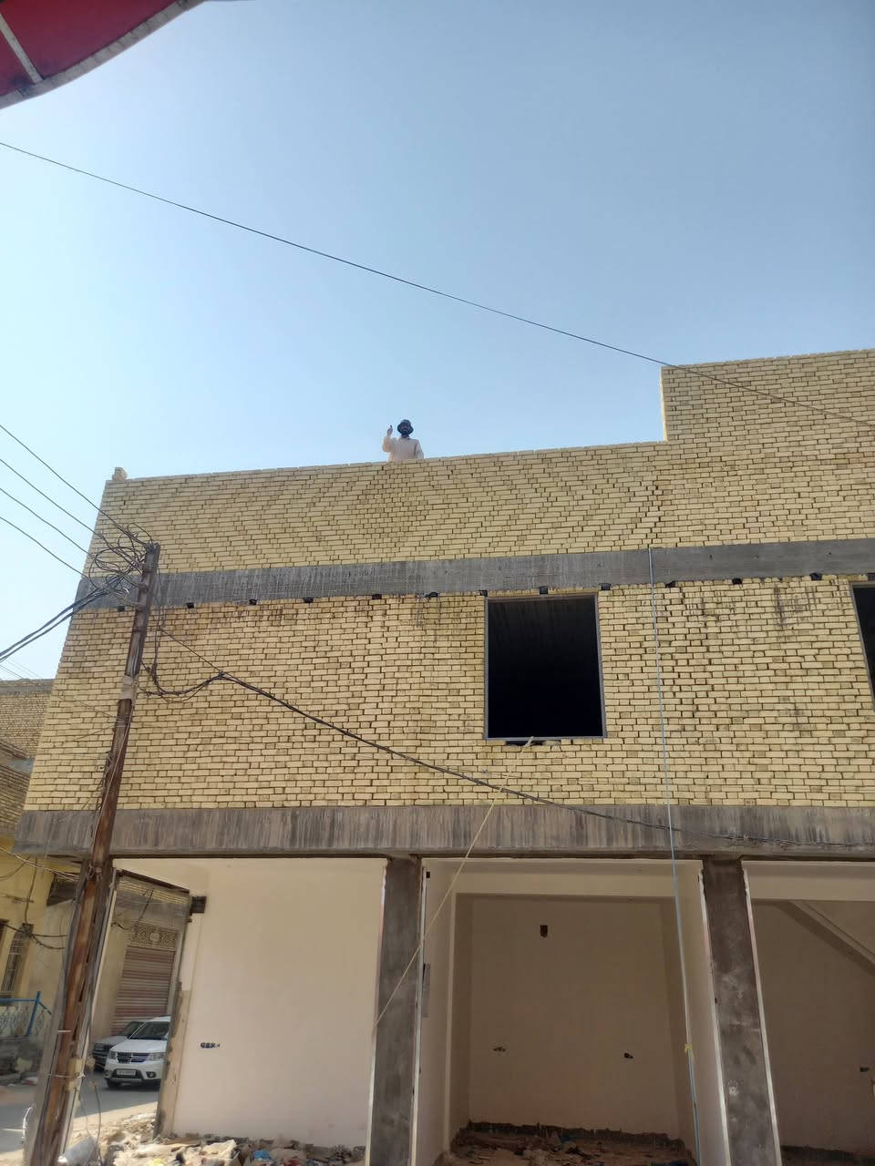 اللهم صل ع محمد وال محمد تم هذا البناء مواد وعمل بناء ابيوت هباكل وهذا رقمي ***********
