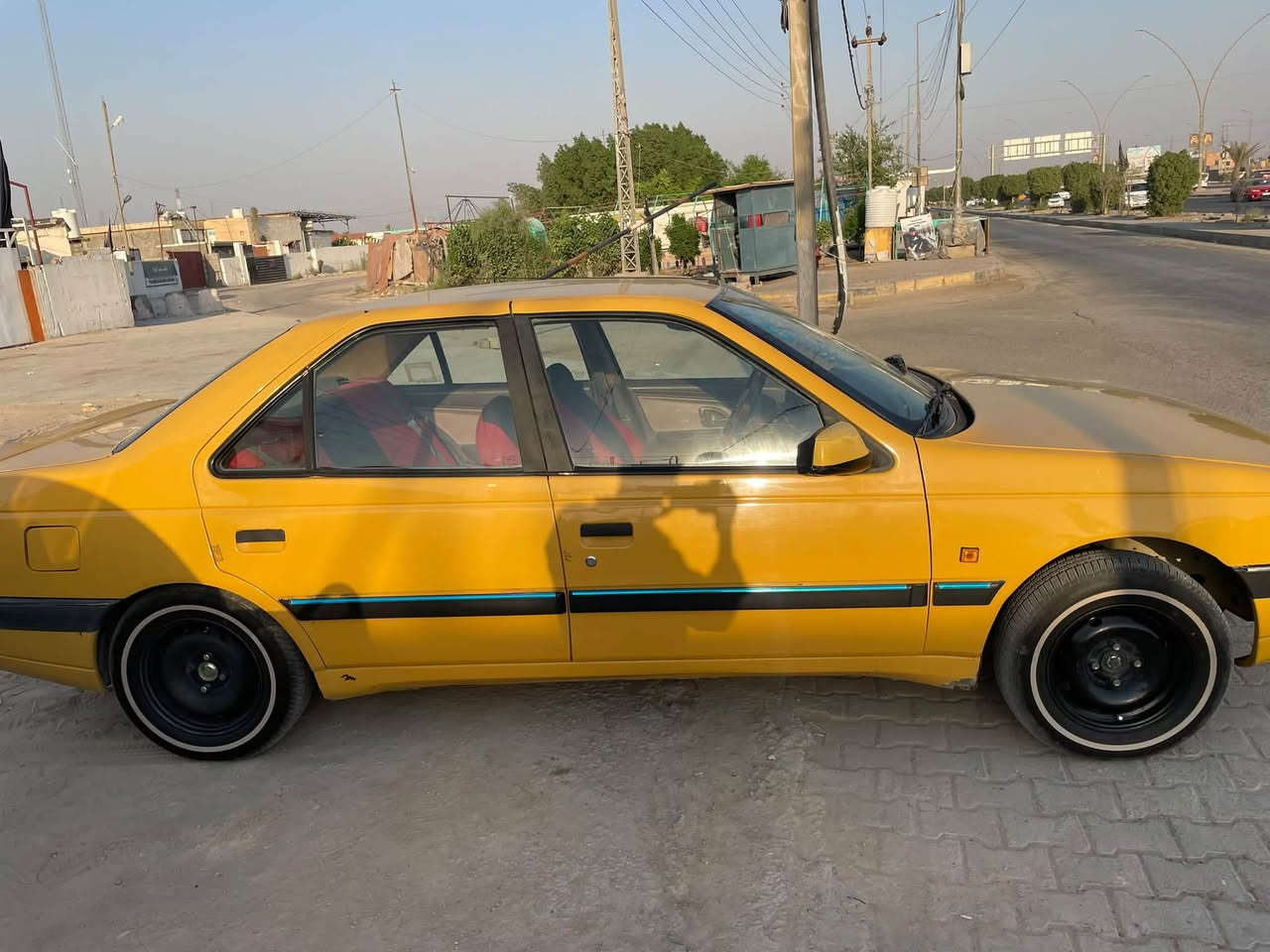 سلام عليكم بيجو لميس موديل ٢٠١٥
سنويه تسقط ٢٠٣٠ باسمي 

رقم بغداد

هزه جديده  

مكاني كربلاء

السونار كدامكم 

مكينه وكير مكفولات 

كهربائيات كله شغاله 

تخم تاير جديد 

لايت زنون 

هورن بوش 

دوشمه جديده

حداديه جديده 

دبلات جديده 

ثنين وياله جدد 

ملاحضه الحداديه بدلته وبقن فقط الشموع وهسه بيه طبه بسيطه بطسه فقط

مكاني كربلاء 

رقمي  ***********

السعر ٣٩ وبيه مجال
