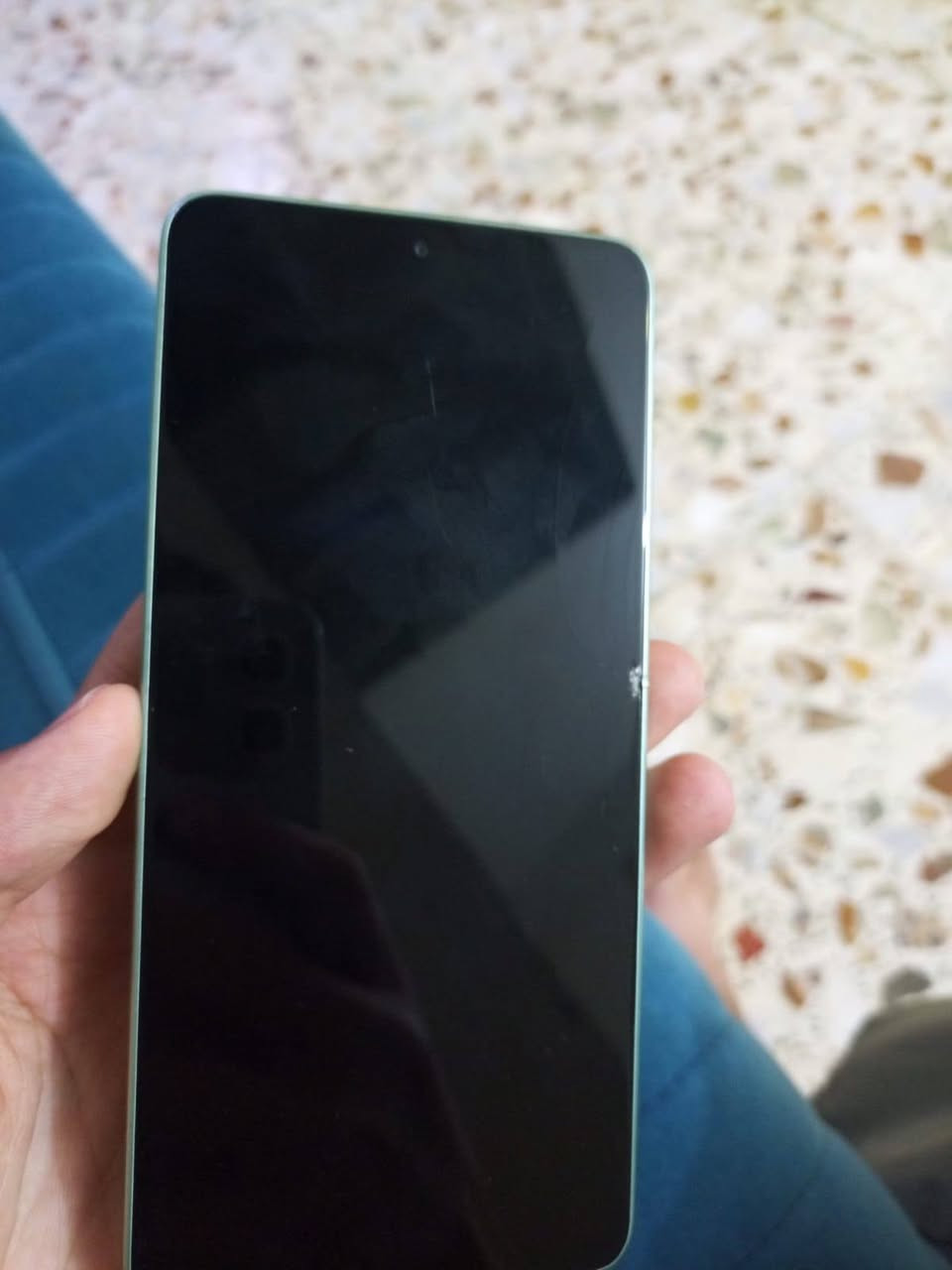 تلفون بوكو x7برو فايف جي
بعده داخل الضمان باقي ٩اشهر من شركه الاماني✅
الذاكرة 256GB
لون مميز 
90فريم بيجي✅
استخدام بسيط 
يوجد كسر سطحي بل حساس تصليح بسيط مثل ما موضح بل شاشه 
العنوان كربلاء حي النصر التواصل 
واتساب ***********
السعر خاص
