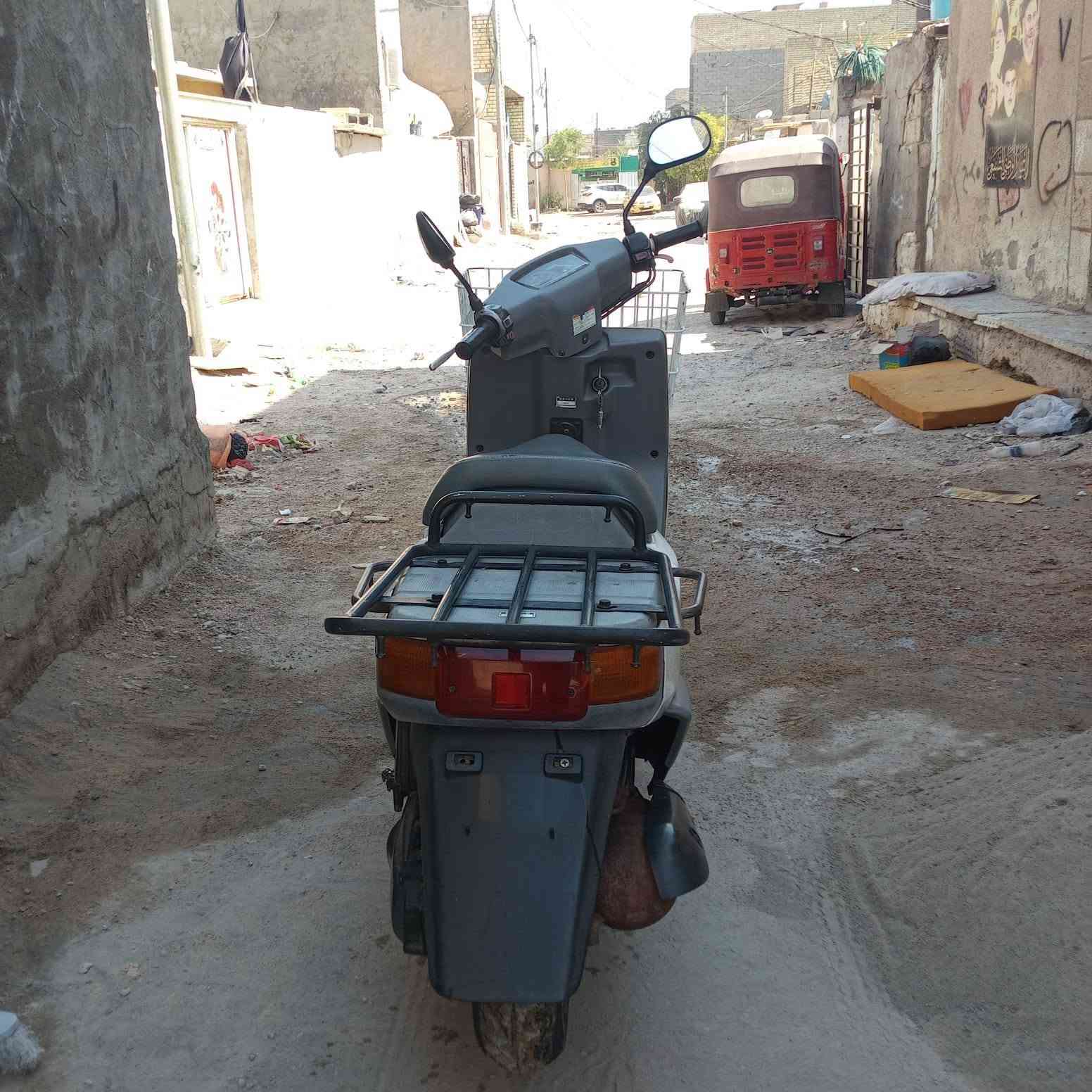 السلام عليكم للبيع دراجه بيكم نظيفه الدراجه كفرات اصليه كابريتر اصلي دراجه سلف وهندر وكهربائيات شغاله الشراي يخابر وبخدمته وسعر مناسب *********** مكاني الشعب حي اور
