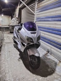 للبيع درجة فورسه تفصيخ عطلانه ما اعرف شنو عطلها سعر الدرجة 350 العنوان...
