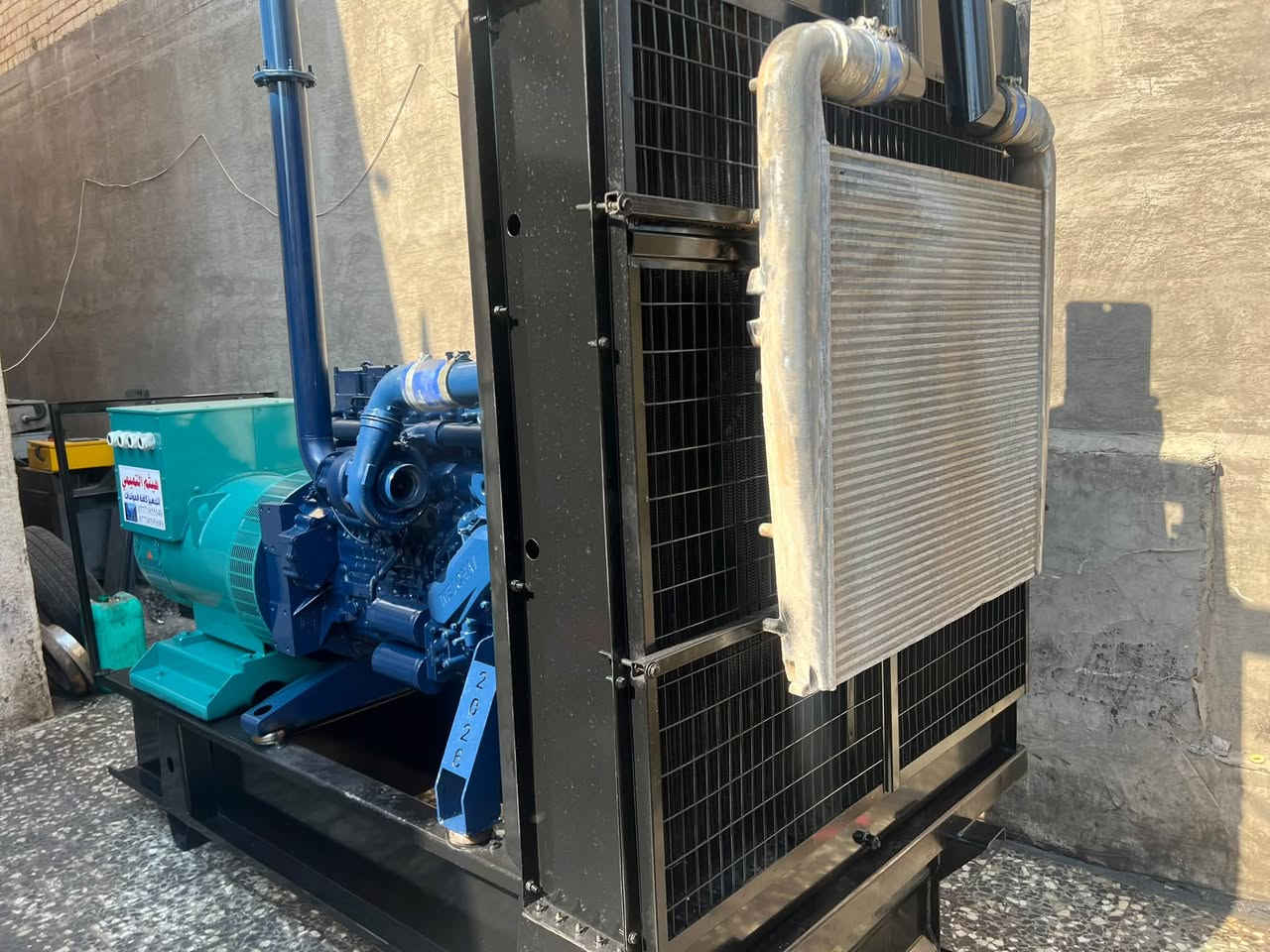 شتاير 24ولف wp12 كهربائية
توليد 300KVA راديتر 140
جديدة ضمان شرط الحمل 
للاستفسار ***********

نص مكتوب في الصور:
- هيثم التميمي
- لتجهيز كافة المولدات
- ***********
- ***********