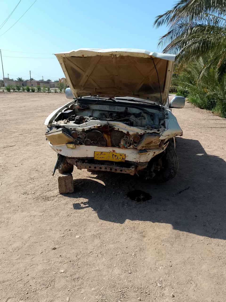 أسلام عليكم اخوان سياره دير للبيع ،السياره طاحت بگرمه نبيعها عله وضعها العنوان ناصريه سيد دخيل للستفسار اتصل ***********
