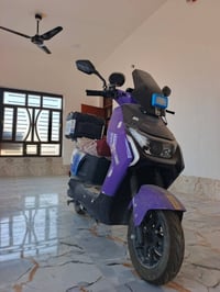 مكفولة • بطاريات ١١ • بايك كهربائي