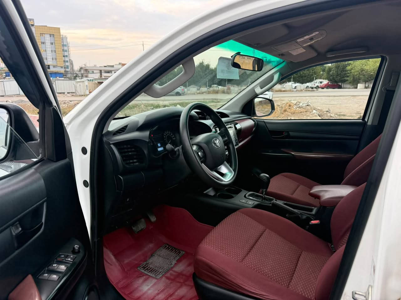هايلوكس • ٢٠١٧ • اوتوماتيك