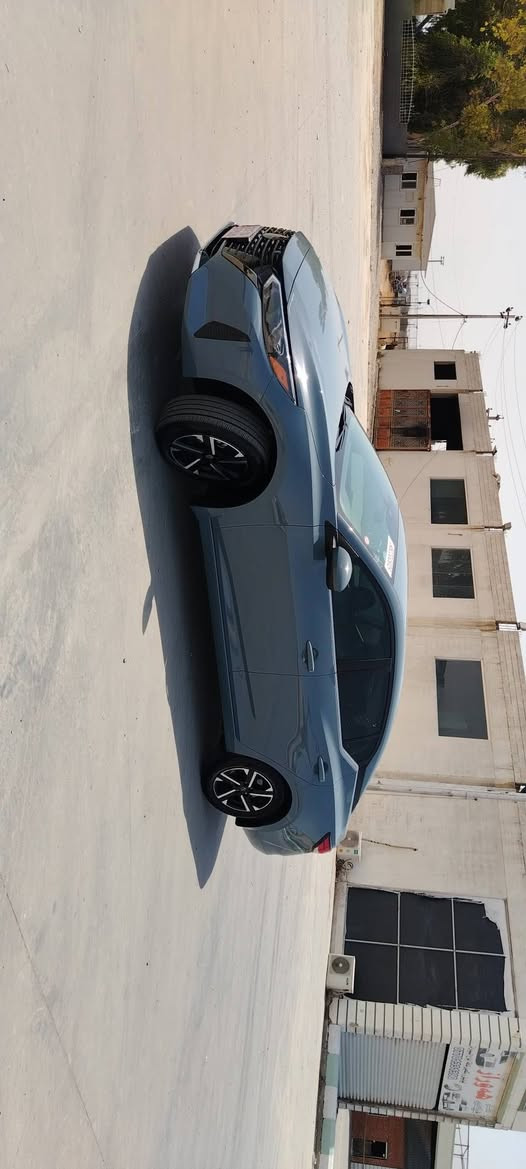 سلام عليكم اخوان للبيع نيسان SENTRA موديل 2024. مواصفات SV محسن يجي كشنات هيتر استيرن هيتر. تشغيل عن بعد ماشي 16 الف مايل سياره بدون صبغ بدون دواخل شرط نقطه دواخل مابي بدون رصعه سياره شرط بجم كبس لايت بلادي مالتها سياره خير من الله بدون اي نواقص كولشي بيها شرط فحص صور حادث موجود داخل منشور مكاني كركوك  ملاحظه سياره كاتي تترقم شمالي ويها 3 شهر *********** كركوك, العراق
