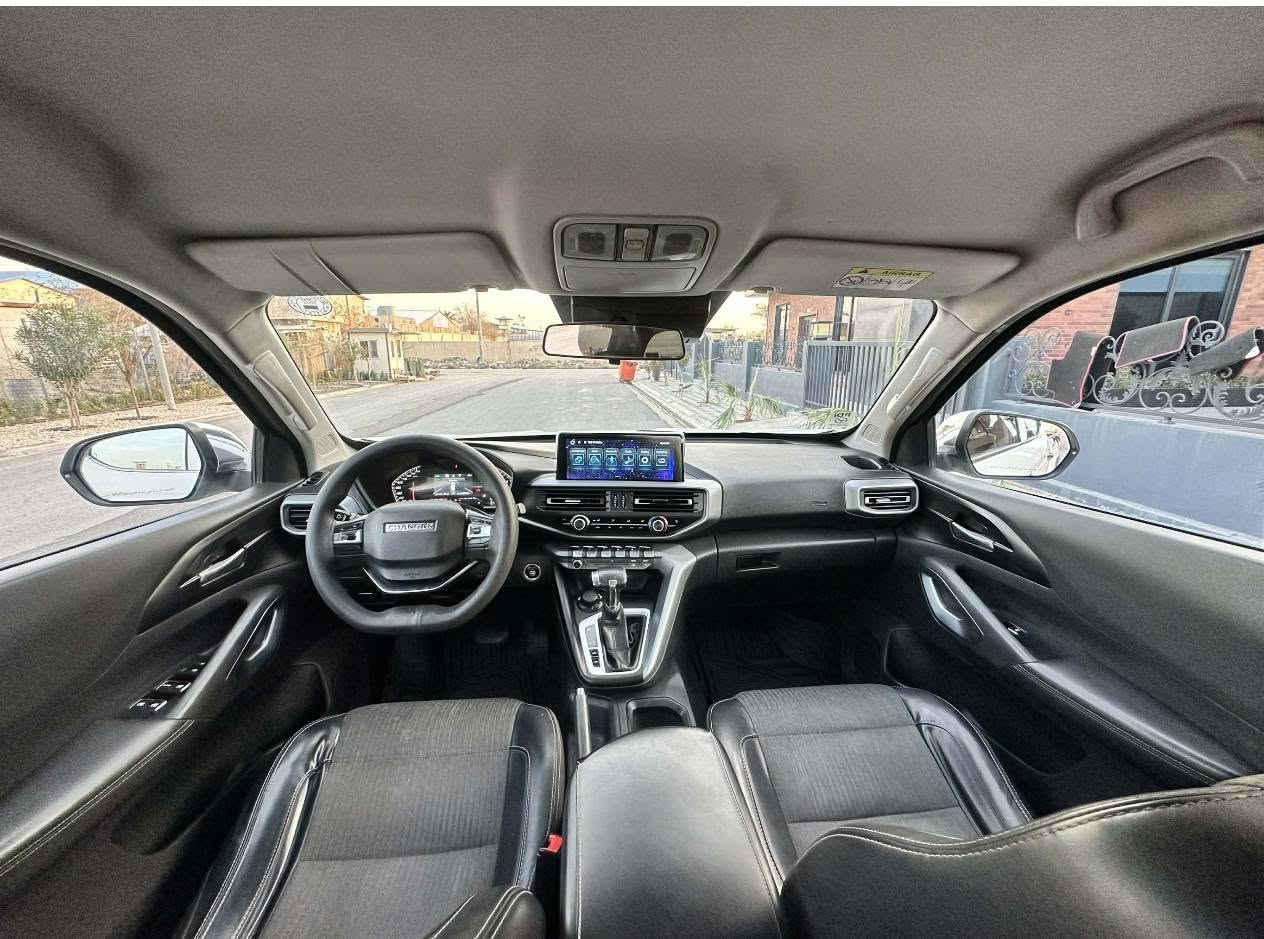 شانجان هانتر فورويل 2024 Changan Hunter واتساب ***********
 رقم اربيل حرة تحویل نفس الیوم
السيارة على وضع الشركة ماشية 82 الف کم
محرك 24 تيربو فور ويل 4x4  
السيارة اقتصاديه جداً بدون دوانز تستخدم بانزين عادي 
بدون صبغ مكفولة كفالة عامة موجودة من اربيل
سعر 170 ورقة و مجال
changan hunter 4X4 شانجان هنتر 2024 
گێر ئۆتۆماتیک دەبڵ اکسل یەکدەستە
سفری شەریکەی البخیت 
فول مواسفات مکینە 24 بەسمە 4×4 دەبل اکسل شاشە 
کامیرا 360 پلە هەموو لاکان حساس گێر و مکینە قەزافی مستەربوشی دوو کوشن کارەبا ویلکەپ 
تەنیا 82 هەزار کیلومتر رویشتووە
هەمووی بەشەرتە بێ بۆیاغ دعامی بۆ دعامی هیچی نیە
سعر 170 وەرەقە و مجال
واتساب *********** أربيل, العراق
