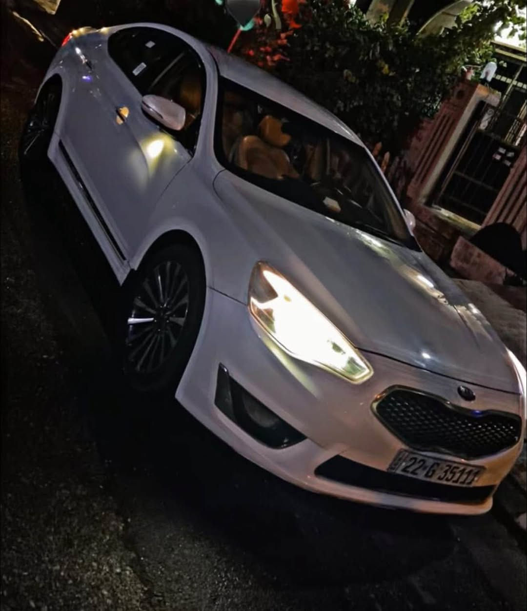 🚘 KIA CADENZA 2014 للبيع بالأقساط
🔹 المواصفات: خليجي VIP

🔹 المحرك: 6 سلندر

🔹 الماشي: 142 ألف كم

🔹 بدون /بنوراما

🔹 مرايات كهربائية تقلب على R

🔹 بردة خلفية كهربائية تنزل

🔹 بصمة أبواب

🔹 بصمة تشغيل

🔹 داخلية VIP جلد

🔹 السيارة نظيفة ومستخدمة استخدام شخصي

💵 المقدمة: 45 —شهرياً $300

💰 السعر الكلي: $140

⚠️ ضرر السيارة: حادث أعلى لايت جانب سايق، بنيد جاملغ وباب

Whats APP (***********)
