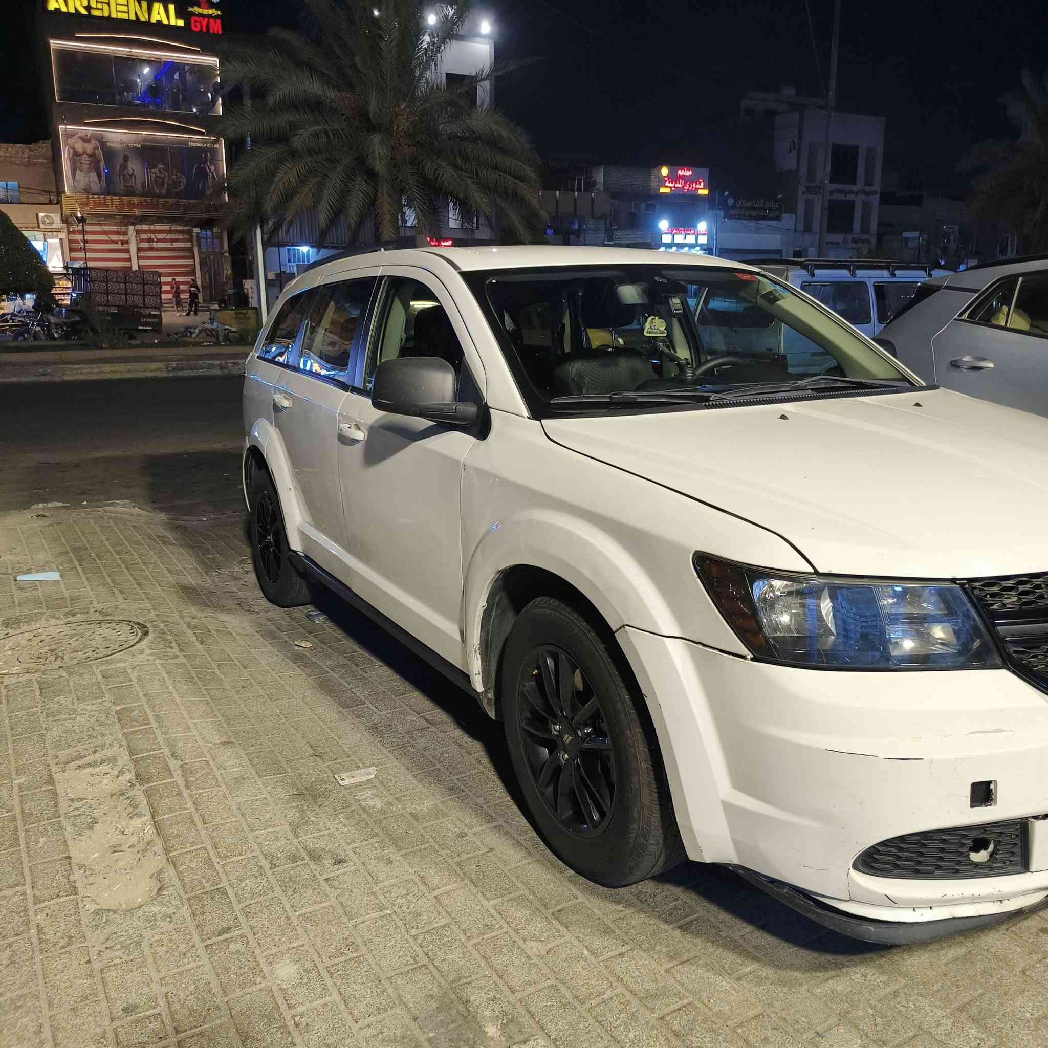 دوج جورني 2020 رقم بغداد
كير مكينه مكفولات 
مكينه 4 سلندر المرغوب خير من الله المكينه 
تبريد 3 قطع منضومة تبريد جديده تبريد ثلج 
شاشه كامره دواره 
تحكم ستيرن جهتين 
باتري جديد 
تخم تاير جديد
صدر كامل جديد 
السياره مال جناي 
السعر (130) مال بيع مستعجل 
للاستفسار الاتصال على الرقم (***********) 
المكان /بغداد مدينه الصدر (الداخل)
