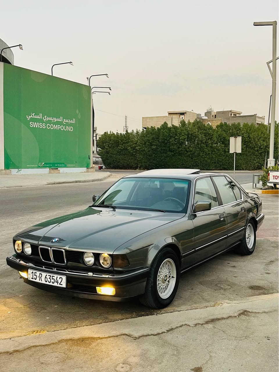 سلام عليكم
للبيع بي ام موديل 1990 حجم 735 
مكينه 6 سلندر جديده كير اوتو
سياره فول مواصفات 
سلايد طكتين
كشنات جلد + كهرباء
دبل ايرباك
دبل جكمجه تبريد قطعتين
بردات بلأبواب
اخوان سياره مصبوغه عام جماليه فقط
بدون ضربه بدون خياس كفاله عامه
سياره شلعه ومعدل تشك الكاع تبريد ثلج
صدر تاير كهربائيات كله جديد مابيها جطل
رقم انبار بسمي سنويه لل 2030 هزه جديده
تحويل ثاني يوم. سعر 68 وبيها مجال للطيبين 
مكاني بغداد حي الجامعه رقمي *********** بغداد, العراق

