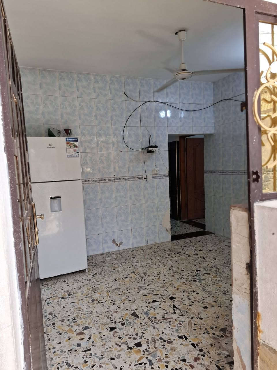 بيت في الكفائات قرب شارع ٢٠ خلف افران سلام ١٠٠ مربع طابو صرف البيت للبيع الستفسار ع رقم *********** بي واتساب
