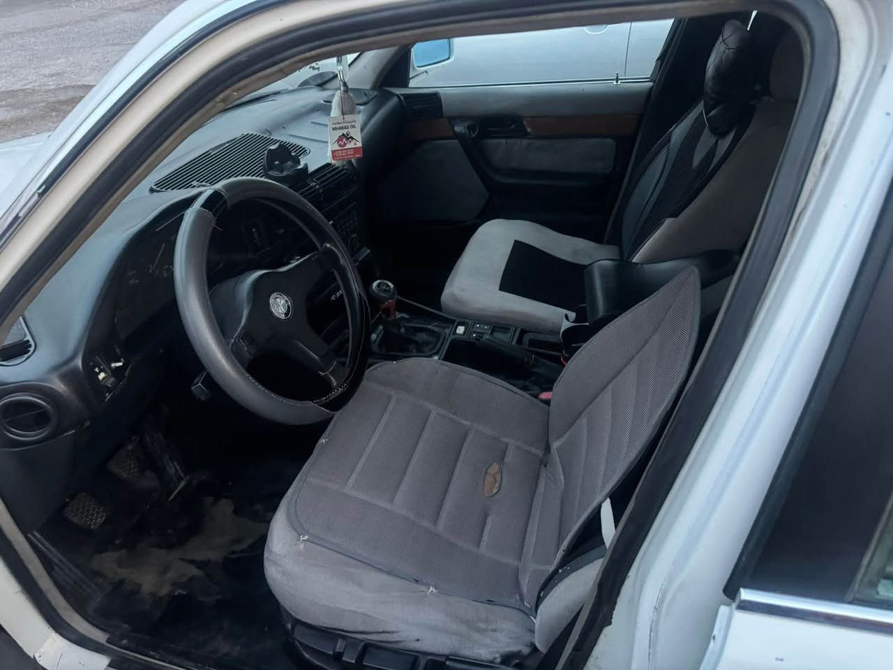 BMWموديل 1989
سيارة بدون صبغ 
كير او مكينه 
كلو بشرط 
ايا استفسار خابر ع رقم 
*********** أربيل, العراق
