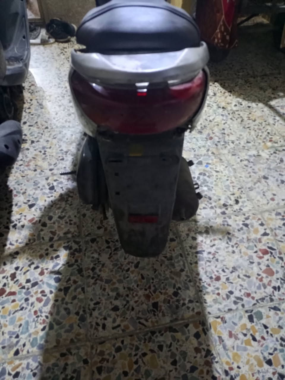 دراجه نوع ابريز مجفته جديده نقص فقط كلجات السعر ٣٥٠الف بيها مجال بصيط جدا,***********
