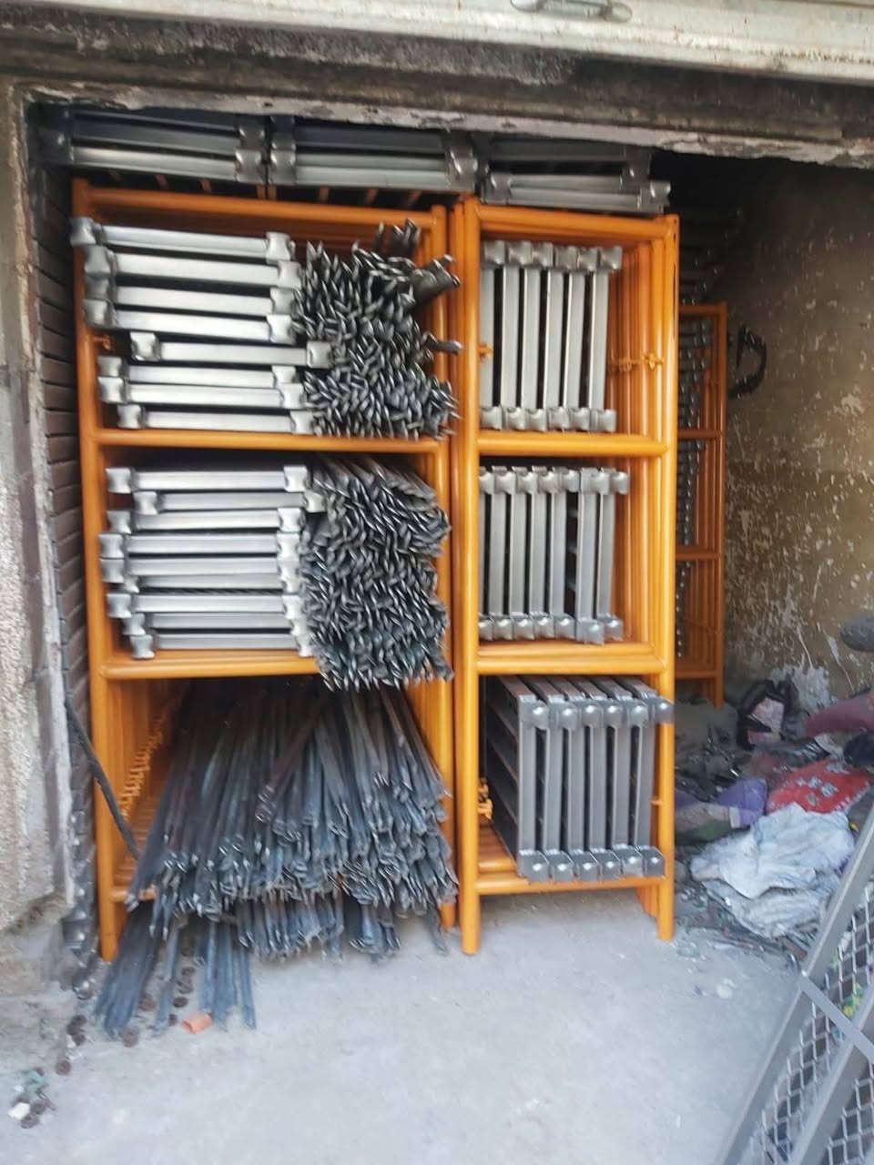 السلام عليكم يوجد سكلات صيني جميع القياسات للبيع لأستفسار اتصال على رقم ***********

