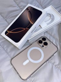 آيفون ١٦ برو ماكس • ٢٥٦ • بطاريه ٩٢