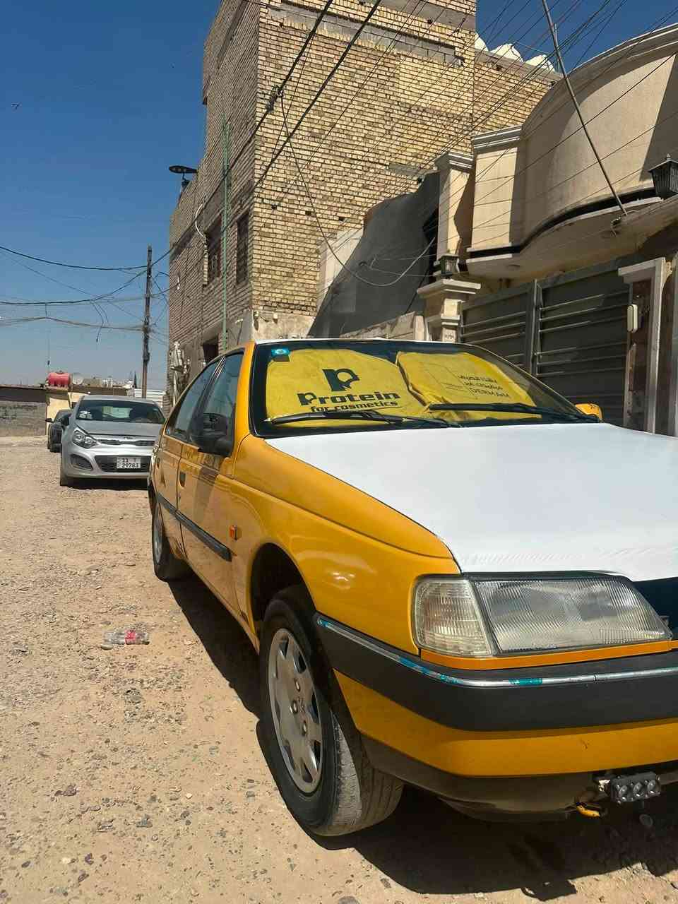سياره بيجو 405 جي ال اكس موديل 2009 سياره محرك وكير مكفول الغرفه 80 ‎%‎ نظافه والكشر 80 ‎%‎ نظافه رقم بغداد مشروع وطني سعره 28 بيها مجال هيئه مصفره 

باب بانزين موجود
شباك امامي موجود

مكان 
بغداد الدوره 

رقم 
***********
