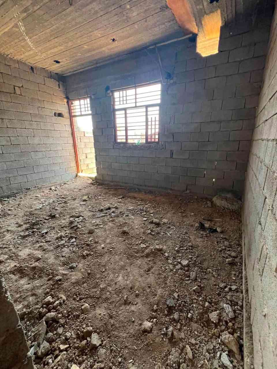 📌 المواصفات والتفاصيل:
الموقع: حي زليزل.
المساحة: 200 متر مربع.
ال بـنـاء: درجة أولى بجودة ممتازة وأحدث المواد الإنشائية.
✨ فرصة مثالية للسكن الراقي أو الاستثمار في منطقة هادئة ومكتملة الخدمات.
📞 للاستفسار والتواصل:
للمزيد من المعلومات أو لتنسيق موعد لمعاينة العقار، يرجى الاتصال بنا:
رقم الهاتف: ***********
المعلن: العمدة للعقار
أهلاً وسهلاً بكم في أي وقت!

