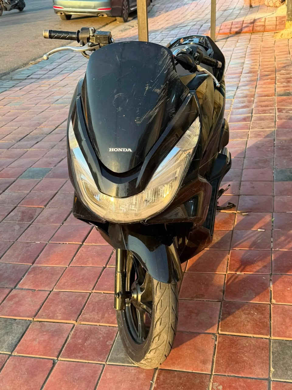 سلام عليكم بيسي اكس محرك 150
يرادلهه تلحيضات السعر ١٣٠٠ وبيهه مجال حك جيه
***********
