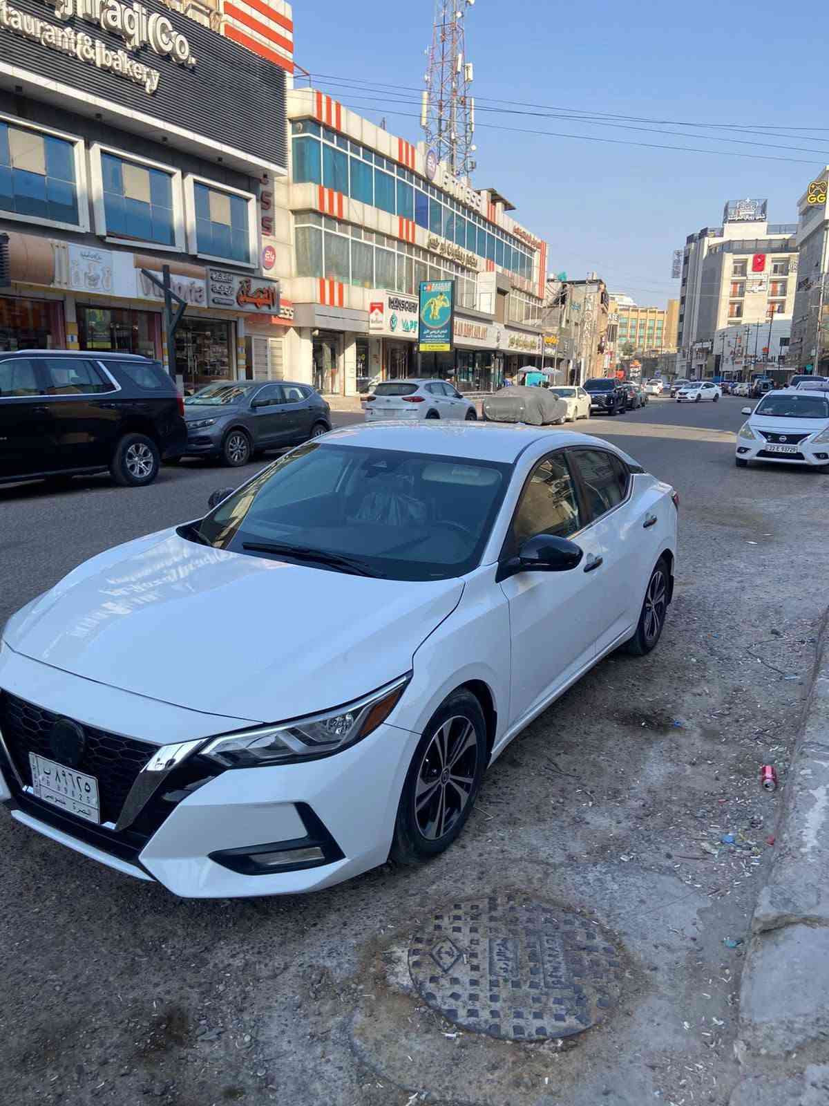 سلام عليكم
نسيان سنترا 2022 امريكي حادث فقط بنيد كما موضح بلصوره  رقم معوقين بعد سنه وتسجل حره  بيها شبر بي دي ار بلباب خلف السايق وشبر بارد بل صندوق باقي السياره كفاله  
مواصفات بصمه تحديد مسار قفل سرعه رادارات امامي خلفي حساسات خلفي شاشه لكزز السعر 138 وبيهاا مجال بسيط الرقم 
***********
