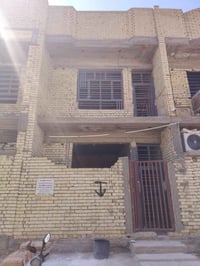بيت لبيع مساحة 50 متر  كامل مي وكهرباء بي مجاري مربوطة ومجاري حكومية  ...