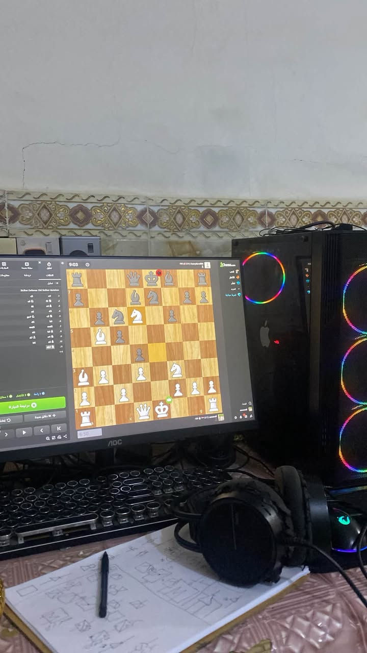 🔥 للبيع بي سي كامل ويا ملحقاته 🔥
🎮 مواصفات البيسي:
• المعالج: AMD Ryzen 3 3100
• كرت الشاشة: NVIDIA GTX 1050 Ti
• الرام: 16GB DDR4 (8GB × 2)
• قطعة رام إضافية احتياطية: 8GB DDR4
• المذربورد: ASUS A320M-K
• الباور سبلاي: 450W
• النظام: Windows 11 64-bit

🖥️ الملحقات:
• شاشة 24 بوصة دقة 1080p وتردد 60Hz
• كيبورد ميكانيكي
• UPS
• ماوس
• ماوس باد
• سماعات سبيكر خارجية

📦 تجميعة كاملة وجاهزة للاستخدام والألعاب

💰 السعر:قيم بلي يرضي الله 
📩 للاستفسار والتواصل
