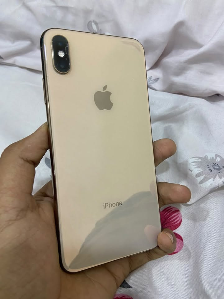 ايفون اكس ماكس • ٢٥٦ • بطارية ٧٧٪