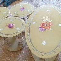 طاولات • نضيفات • جدد