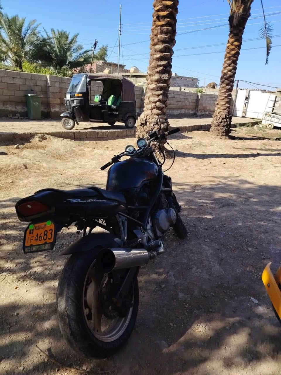 السلام عليكم دراجه بانده كرستال دراجه خير من الله العنوان بغداد بوب الشام السعر 650 الف وبيها مجال بسيط حك الجيه للاستفسار هذا رقمي ***********
