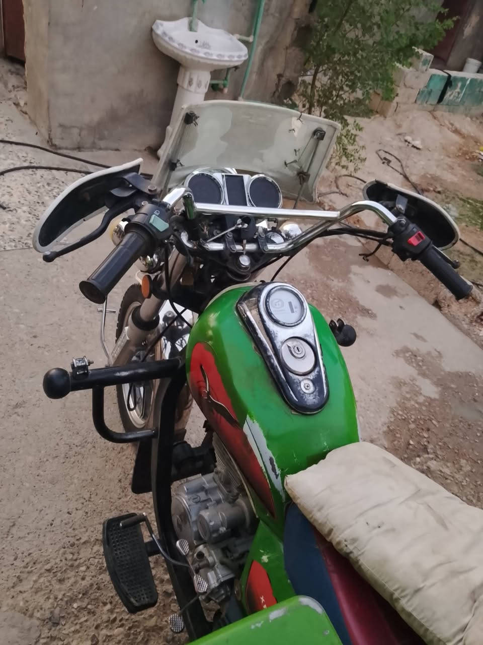 السلام عليكم ستوته للبيع موديل 23 مكان بغداد ***********
