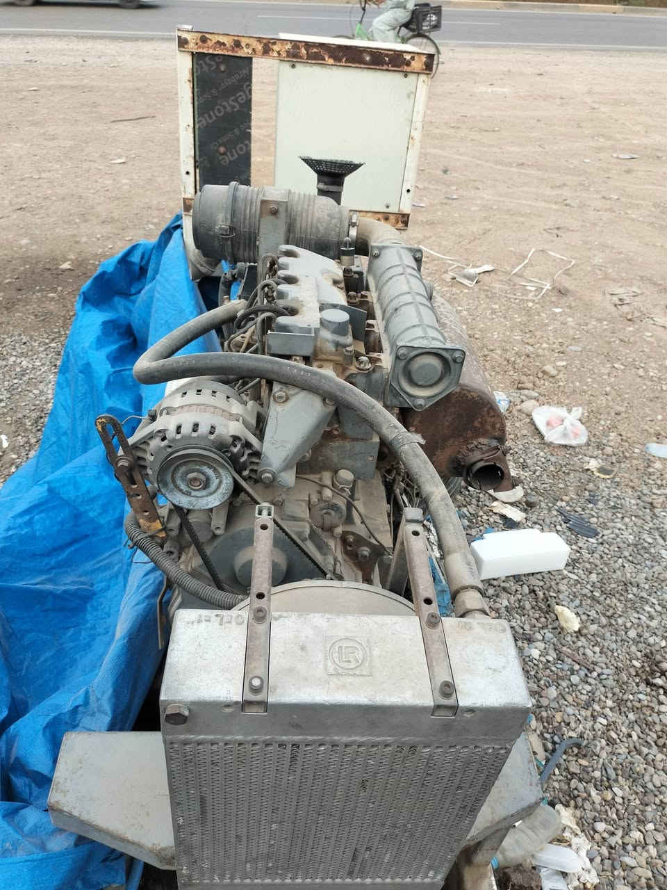 مولد • 30kv • بدون بطارية